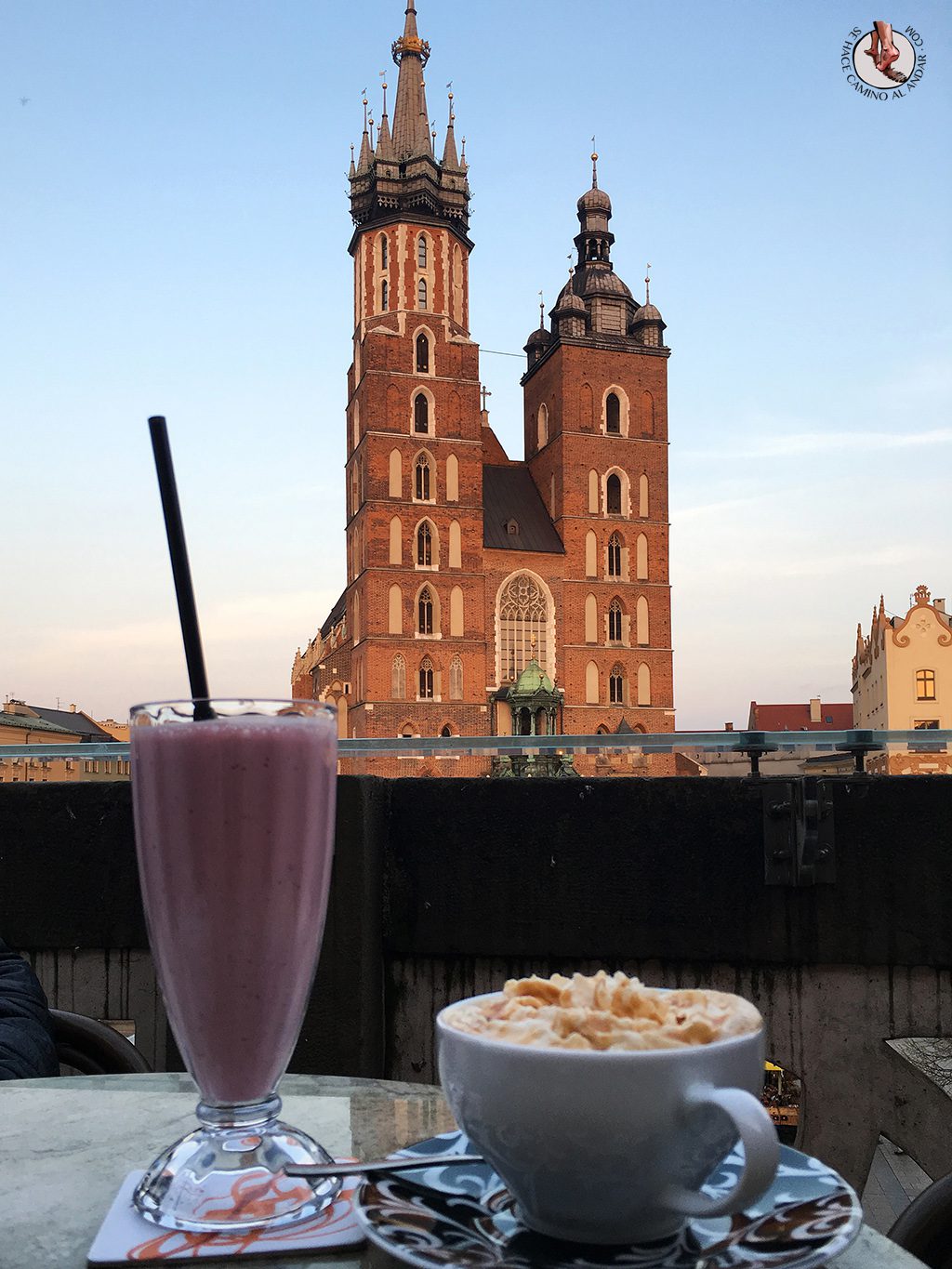 Batido fresa Cafe Szat Cracovia