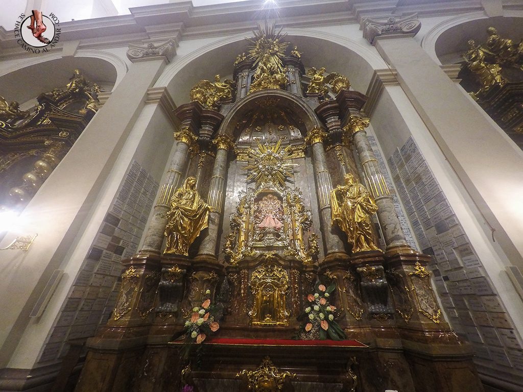 Iglesia Victoria niño Jesus Praga