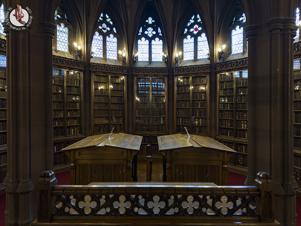 Manchester Biblioteca John Rylands mesas