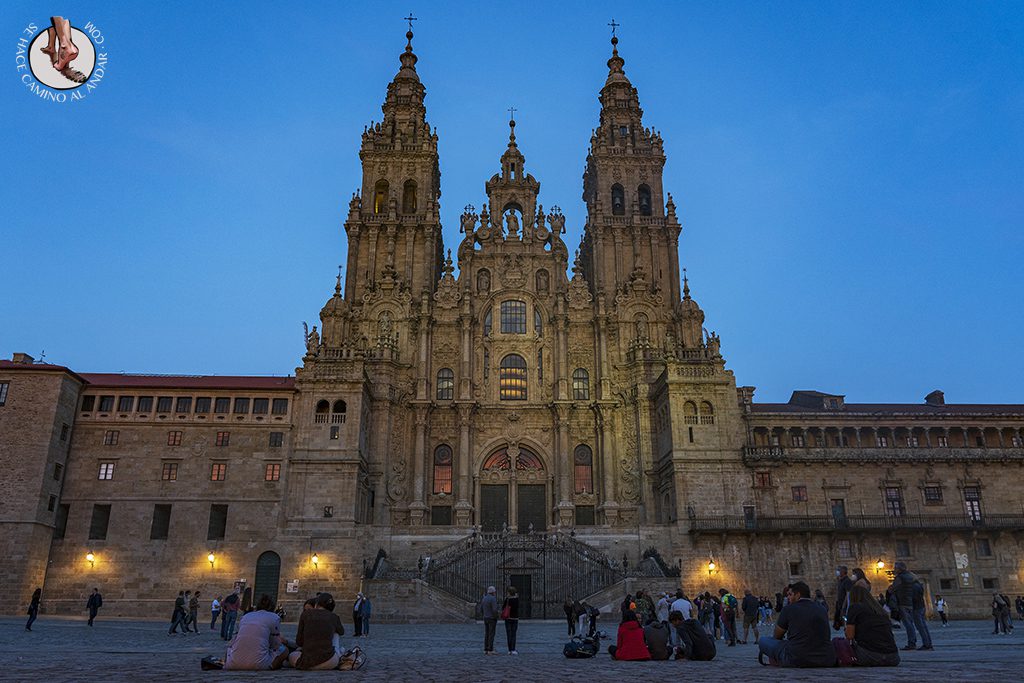 O Pedrouzo Santiago Compostela catedral luces