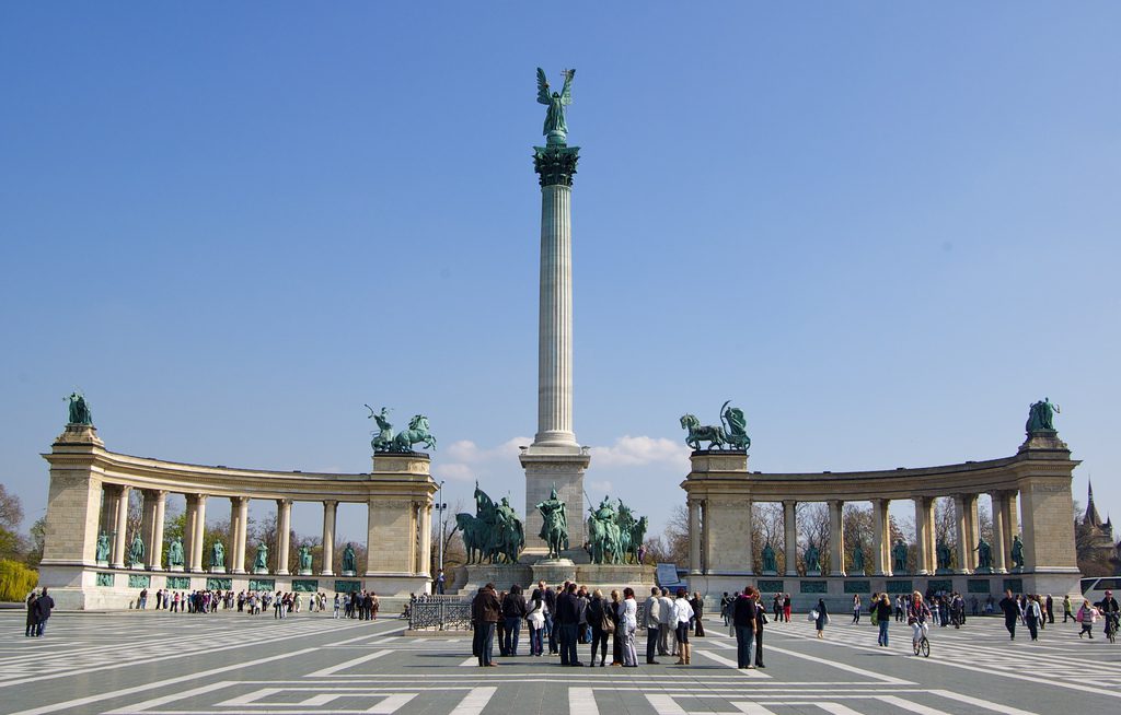 Hősök Tere (Heroes Square) - Budapest
