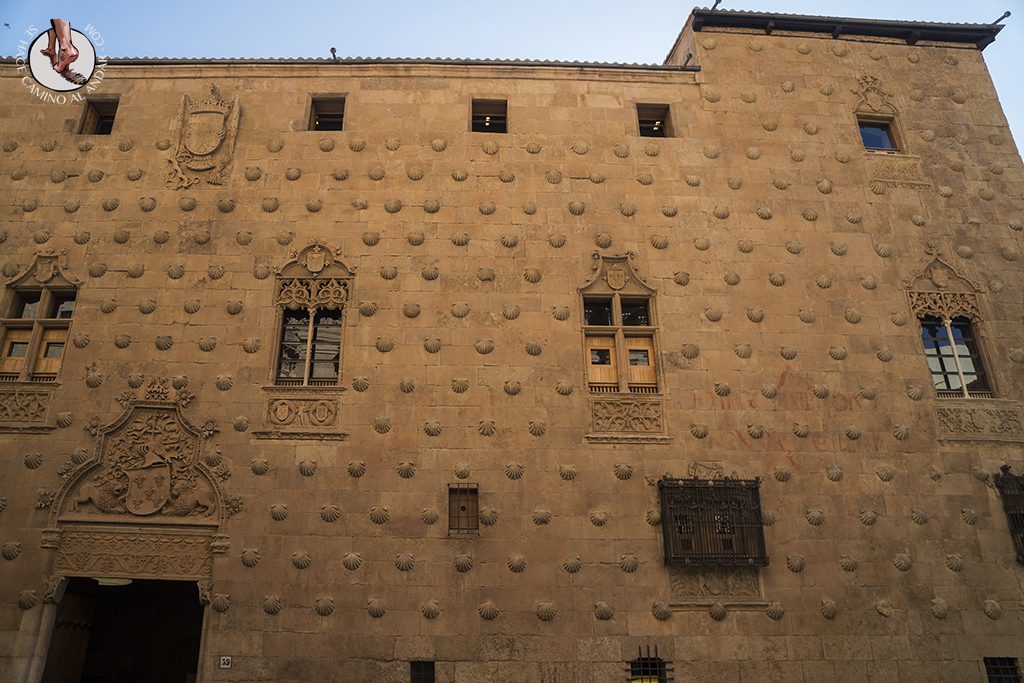 Que ver en Salamanca Casa de las Conchas fachada