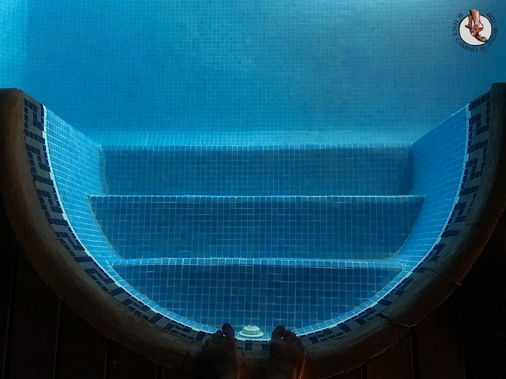 Villa con piscina iluminada en Ibiza