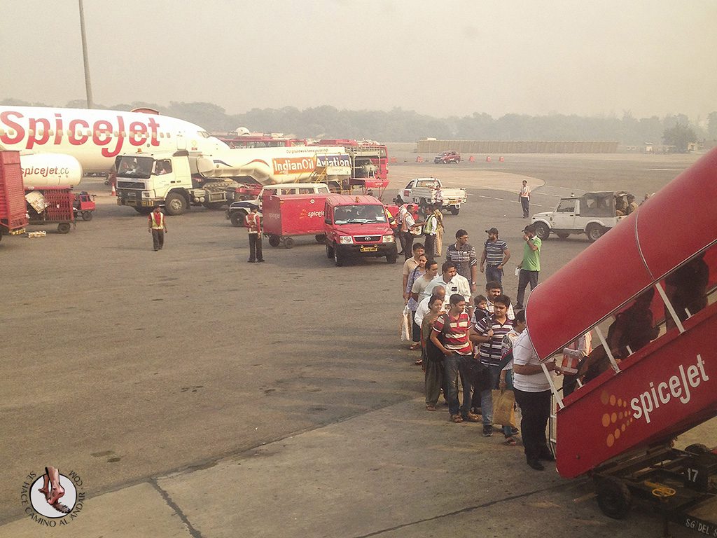 fila india aeropuerto india airindia
