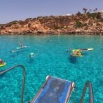 Paseo en barco por Ibiza (con parada en Cala Bassa y Cala Comte)